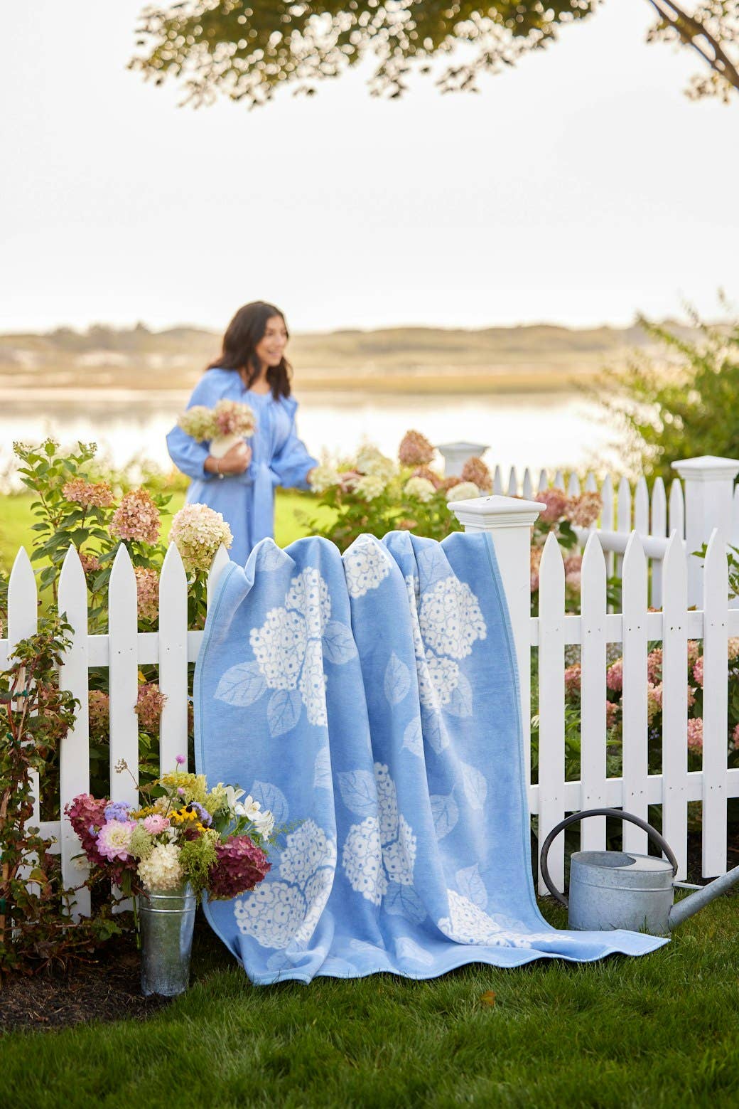 Chappy Wrap Blanket in Hydrangeas Bluebell