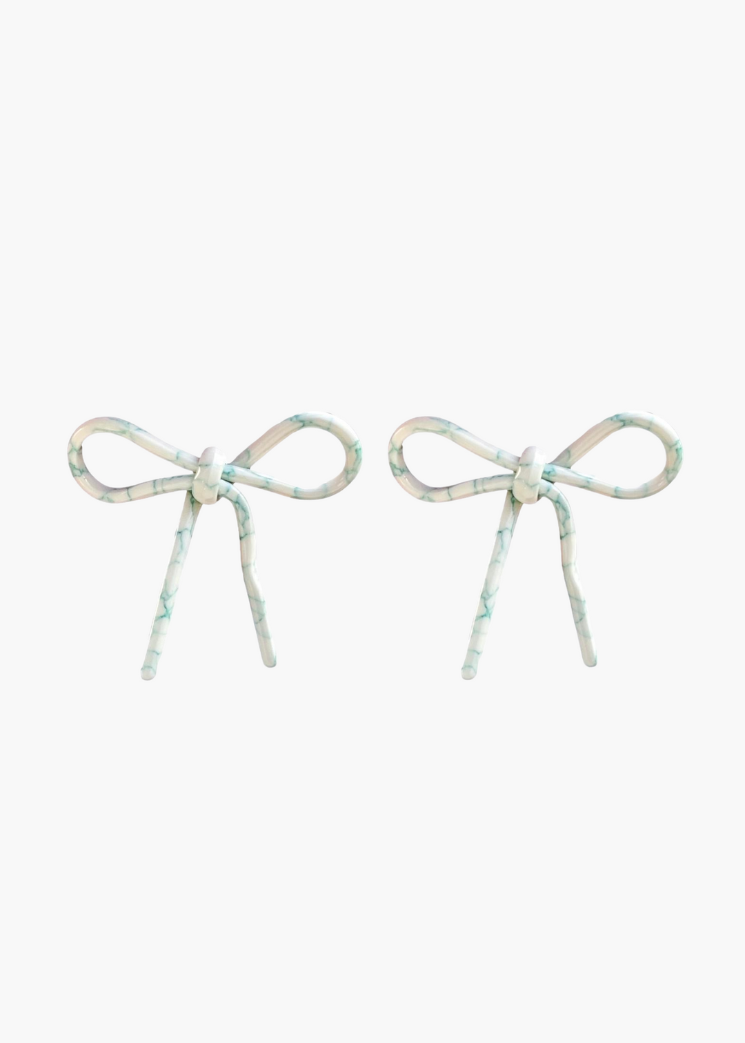 Bow Studs in Pool