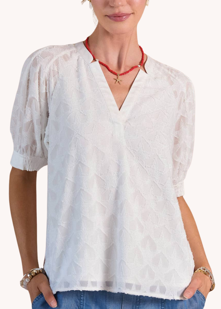 Textured Star Pattern Short Sleeve Blouse in White