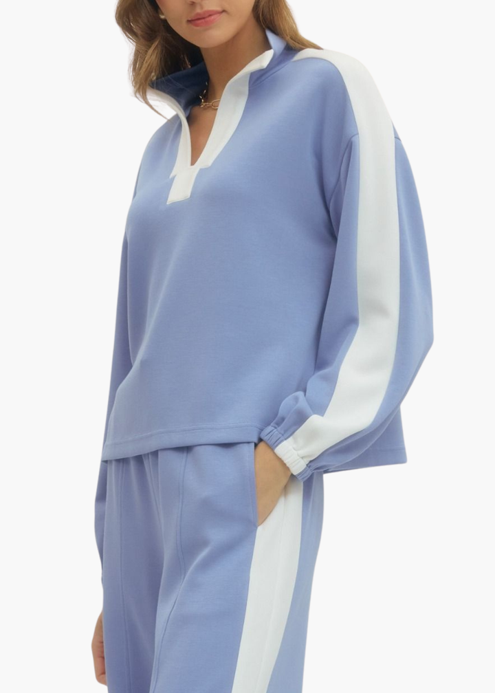 Maura Pullover in Light Blue