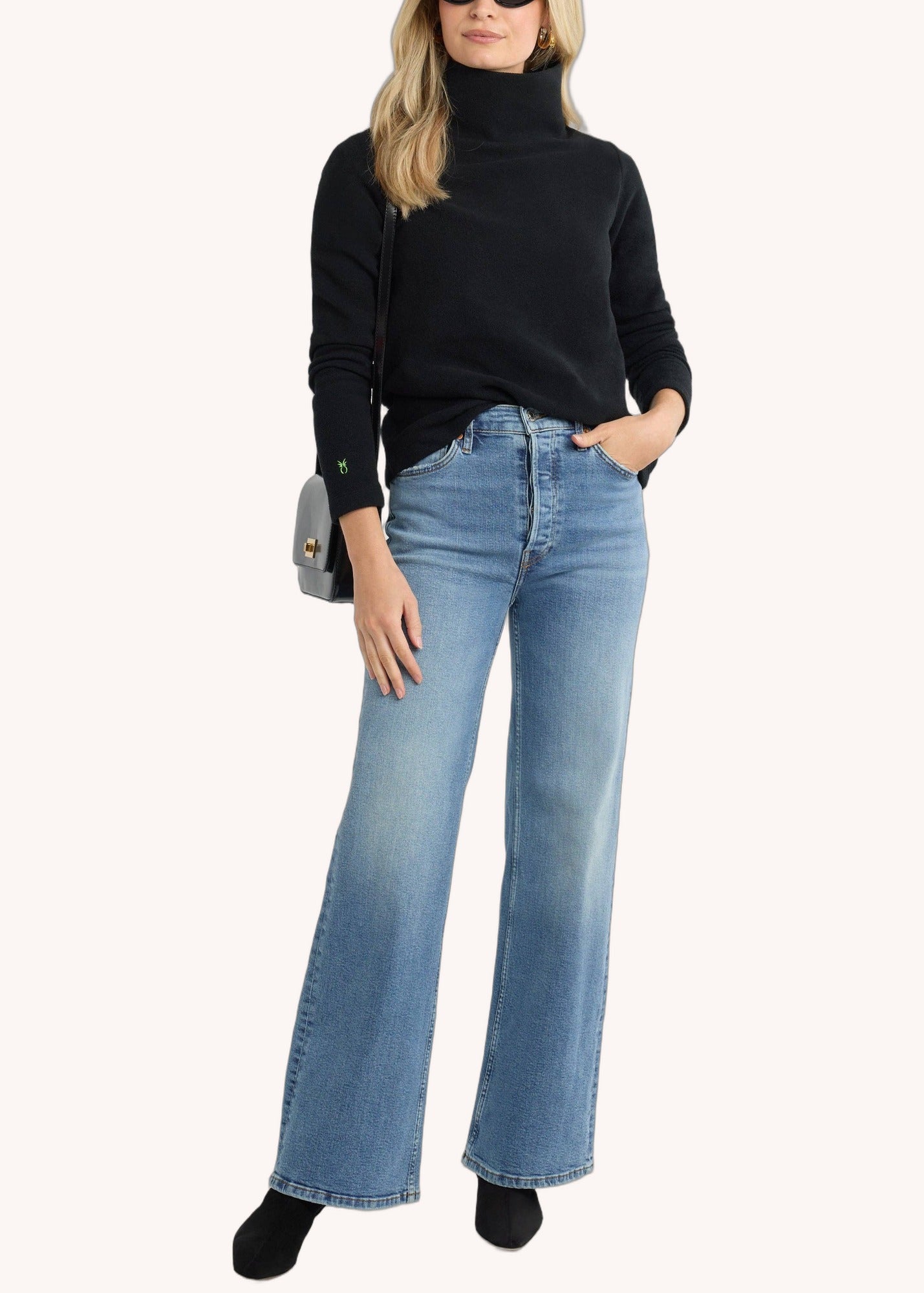 Greenpoint Turtleneck in Black