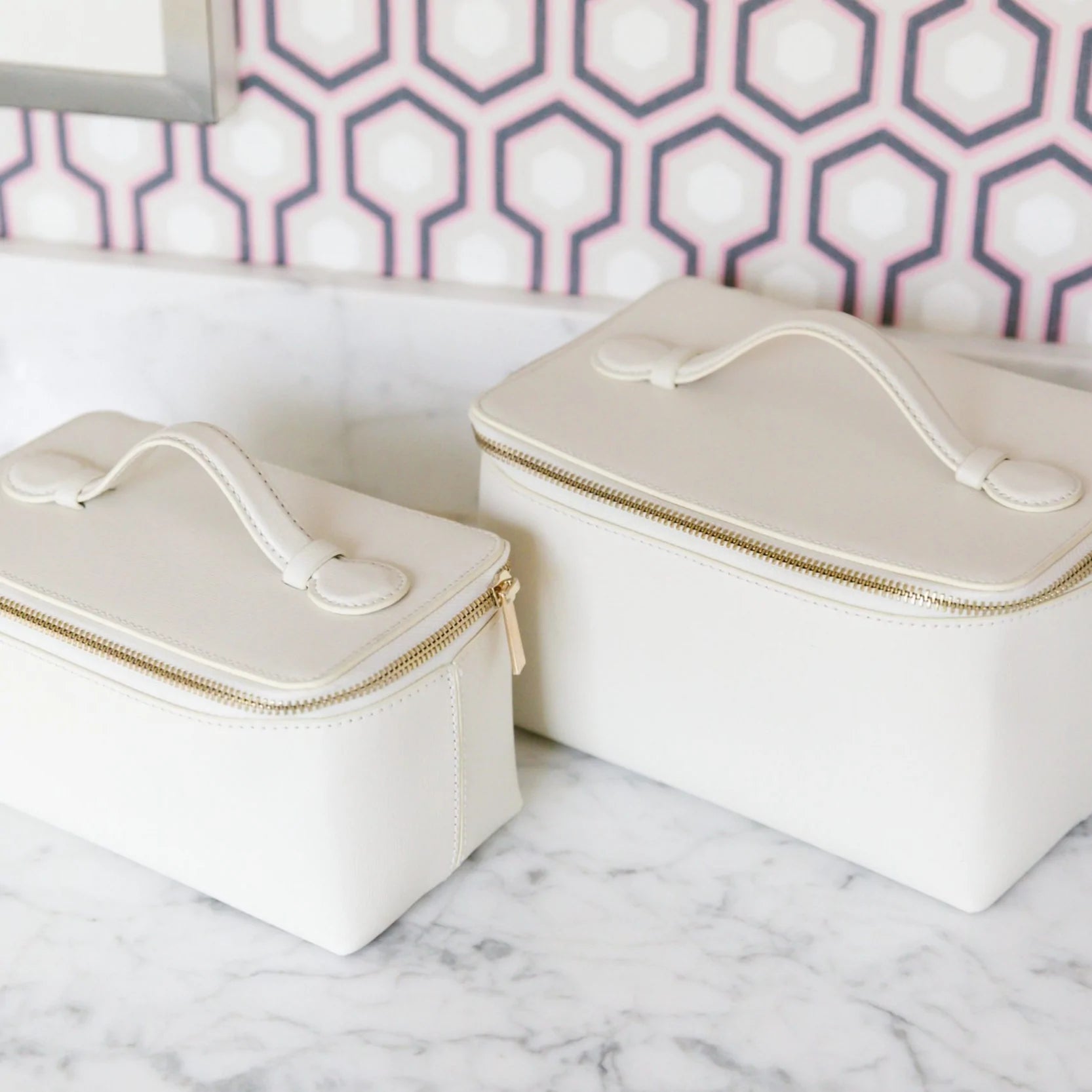 Neely and Chloe Small Vanity Case