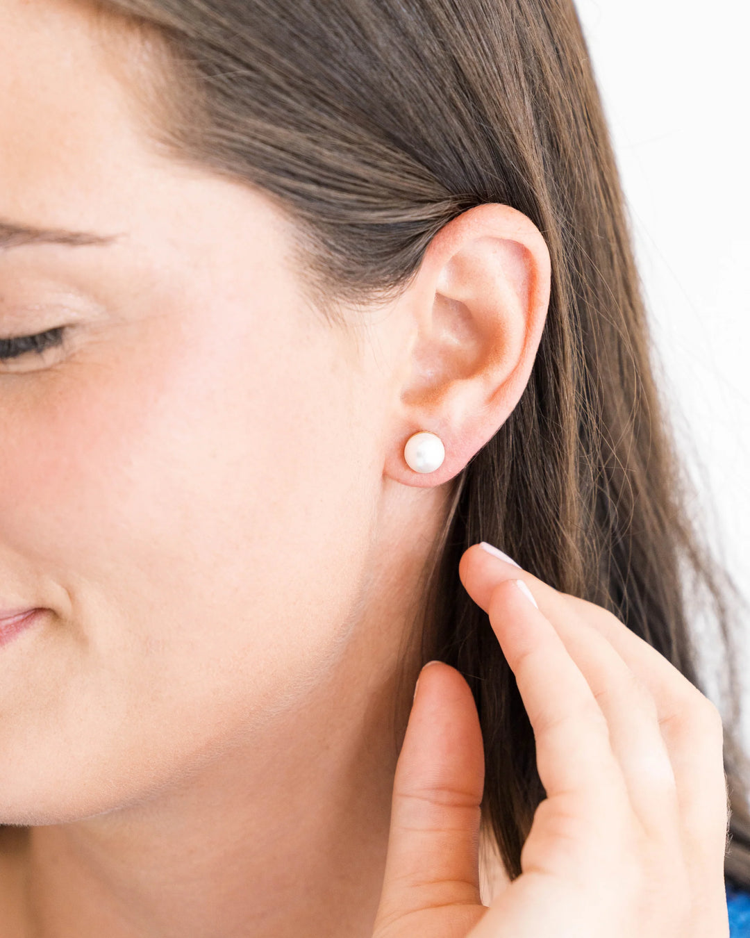 Shell Pearl Studs
