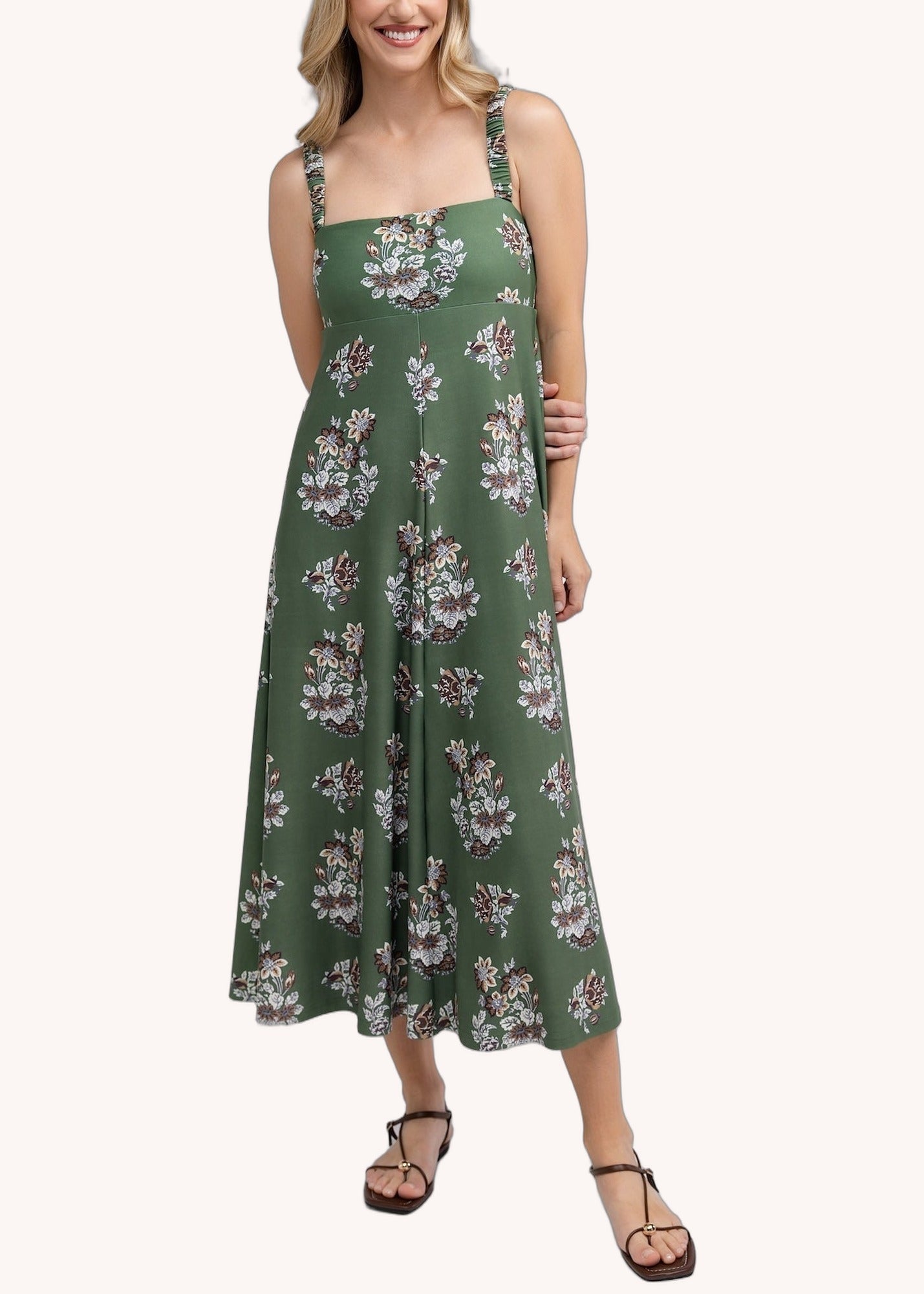 Lochlain Dress in Whisperwood