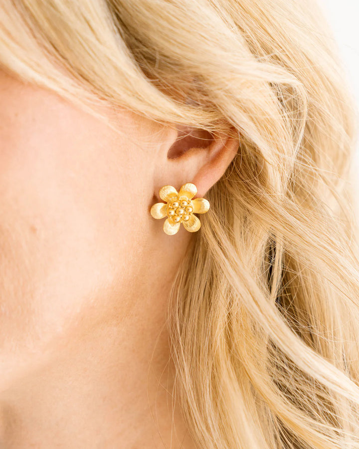 Handcast Gold Daisy Studs