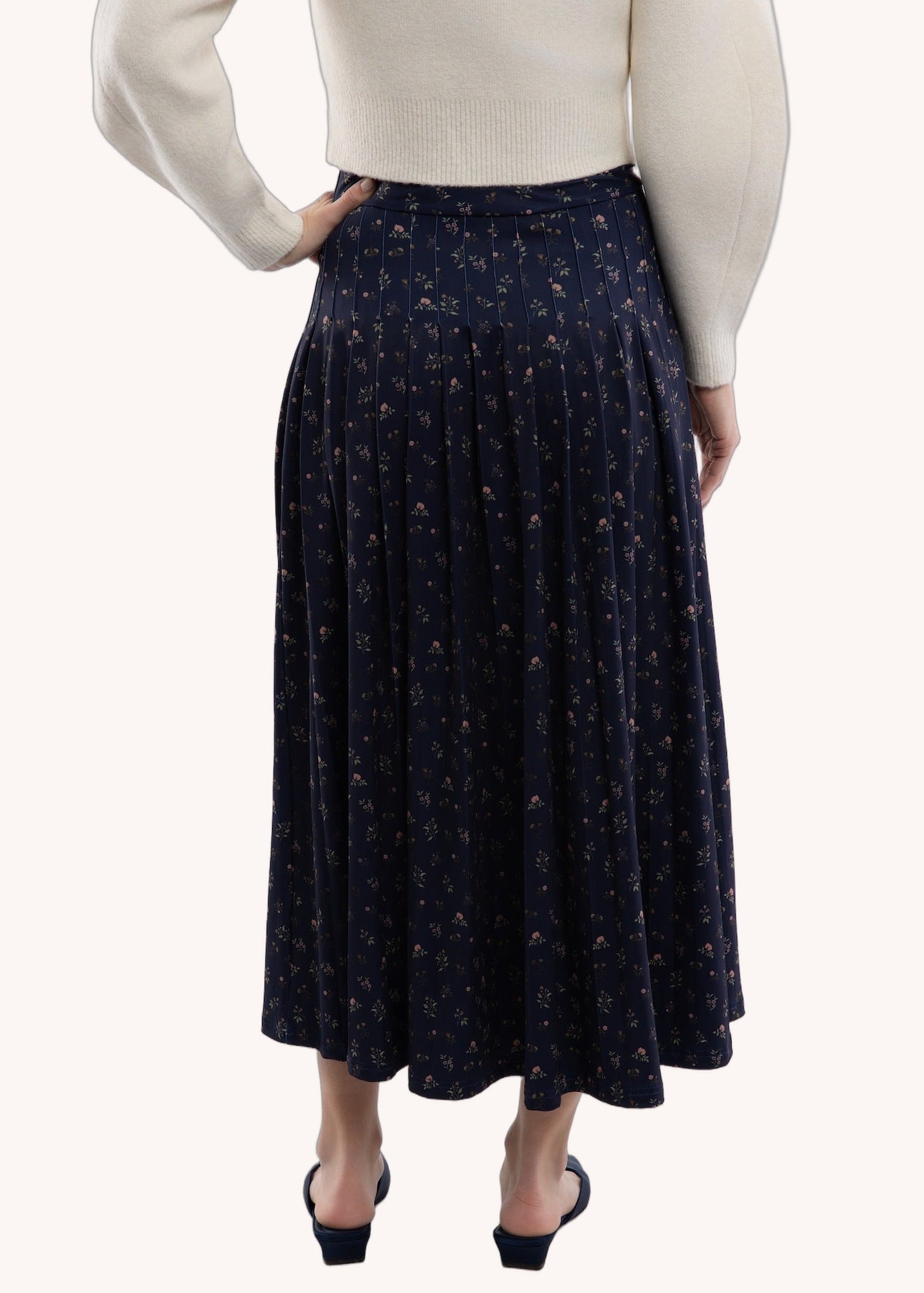 Lennox Skirt in Midnight Plains