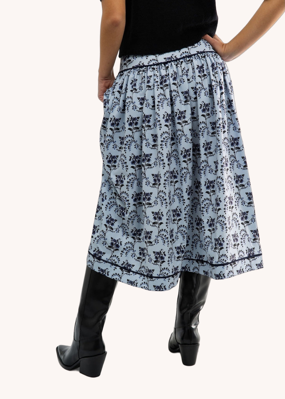 Theodora Skirt in Cornflower Parlour