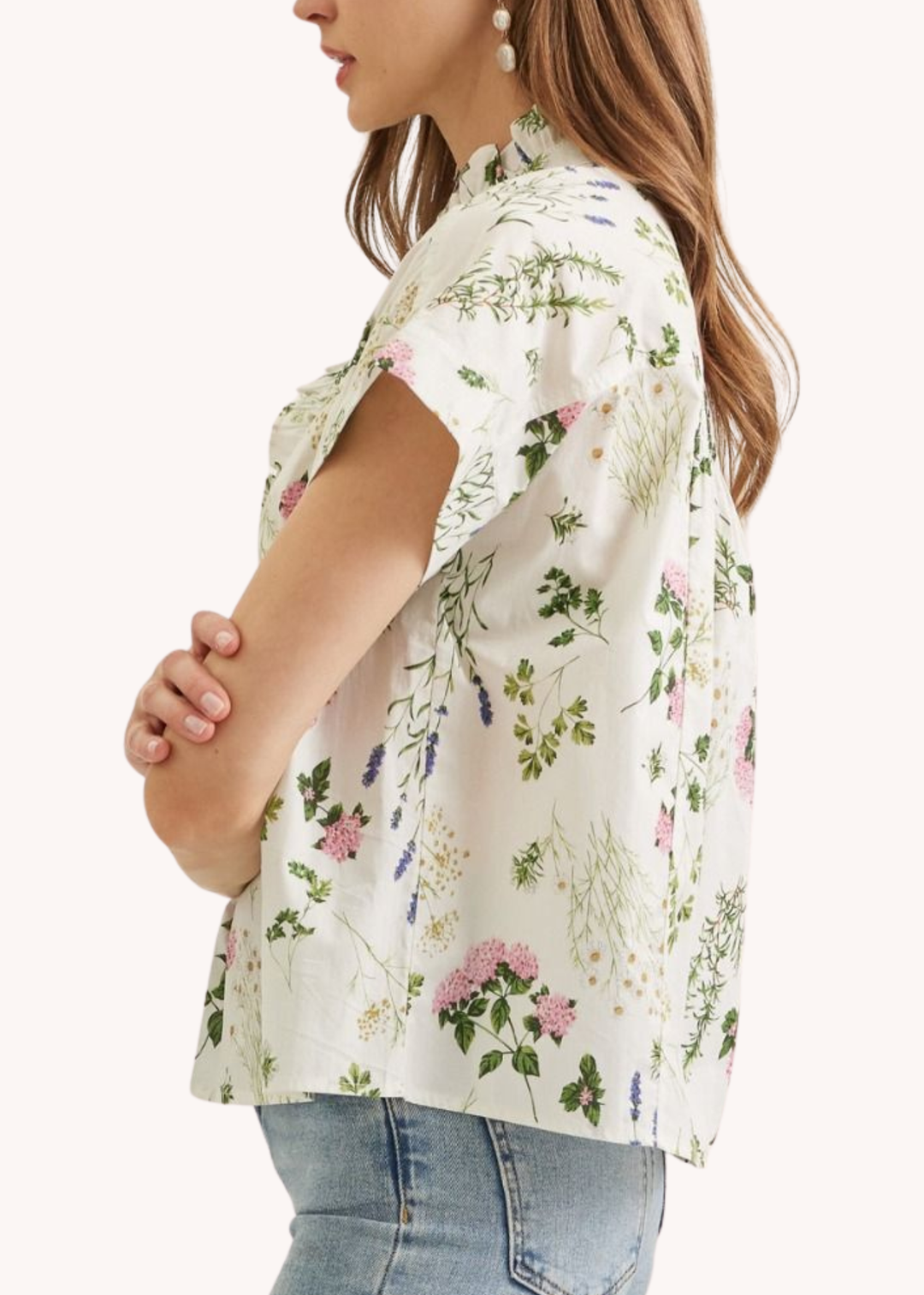 Soft Ruffled Floral Top in Cream