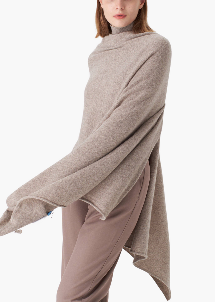 Pure Cashmere Travel Wrap in Oatmeal