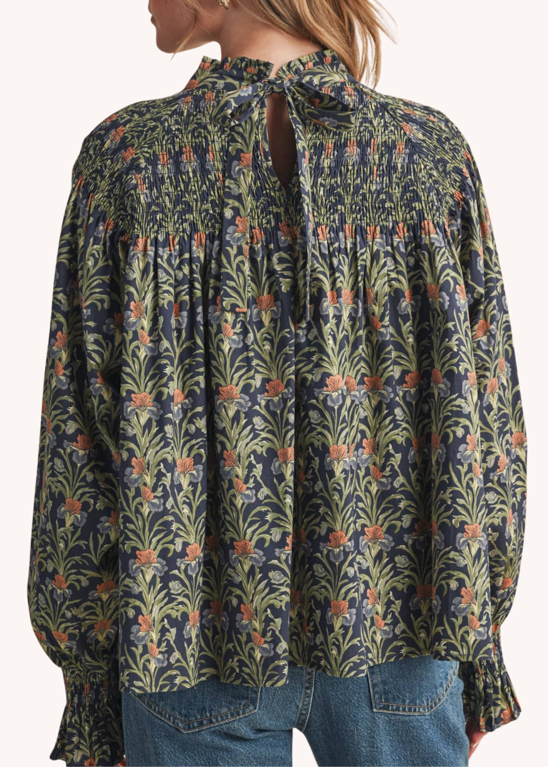 Kaki Smocked Cotton Top in Navy