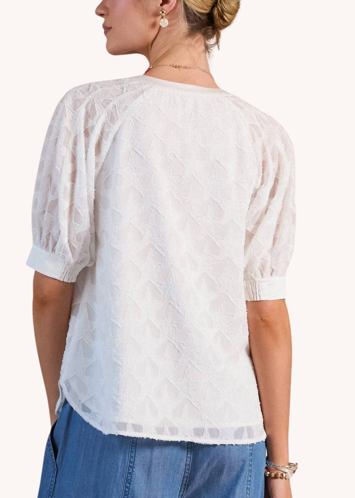 Textured Star Pattern Short Sleeve Blouse in White