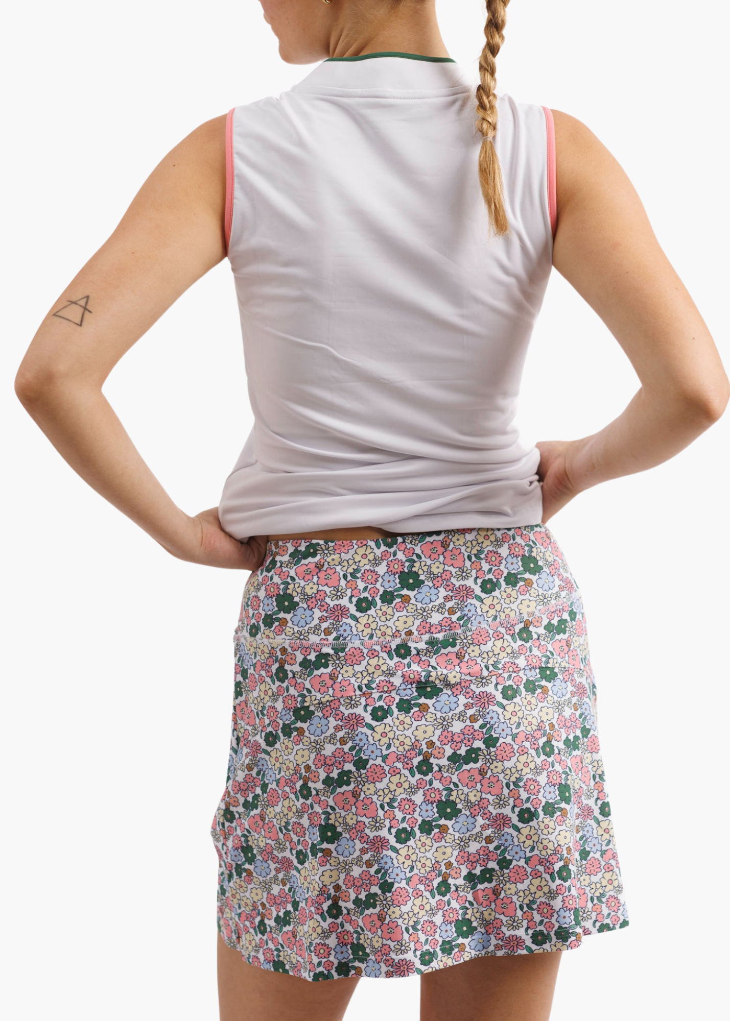 The Parker Skort in Forest Poppies