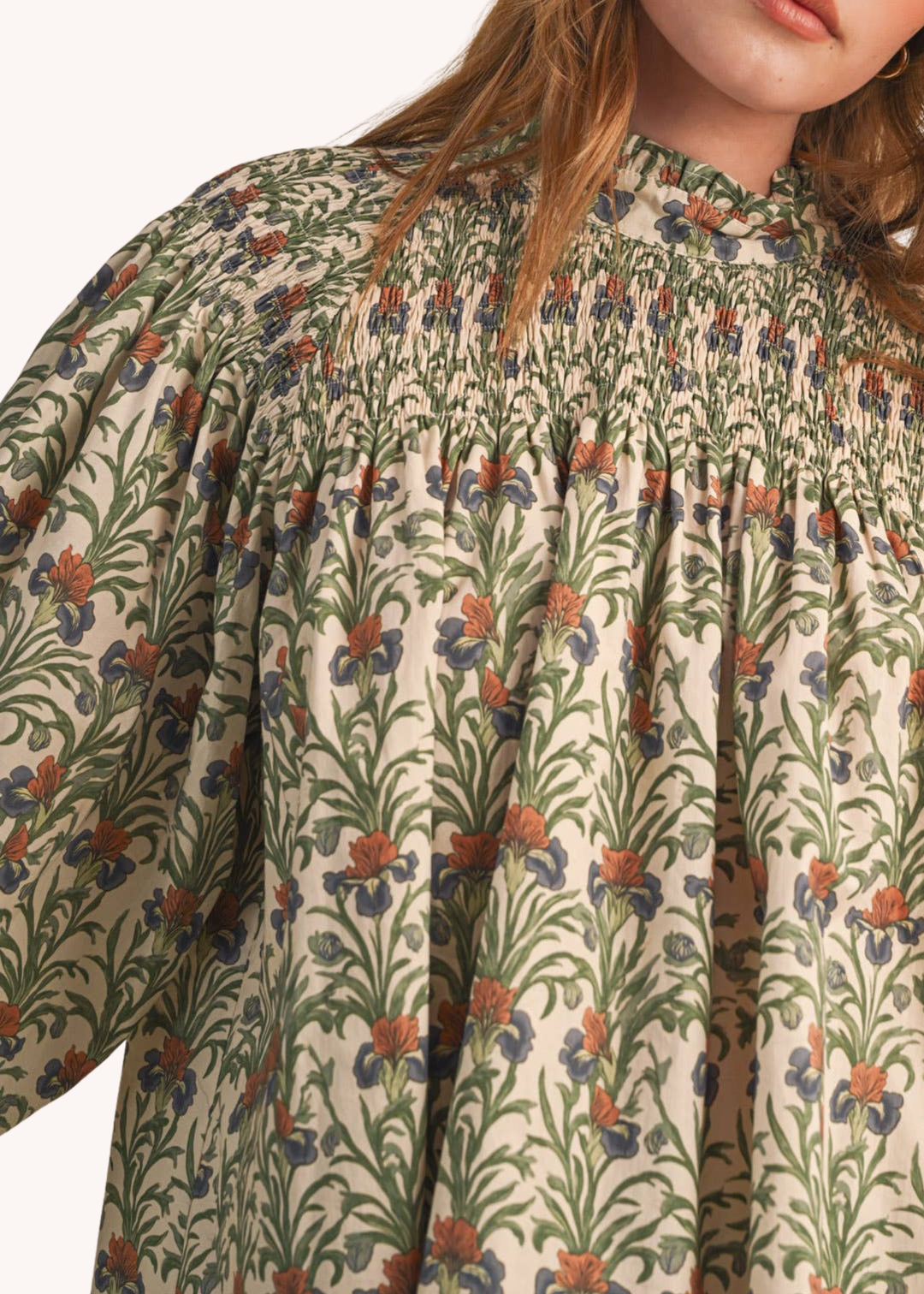 Kaki Smocked Cotton Top in Ecru