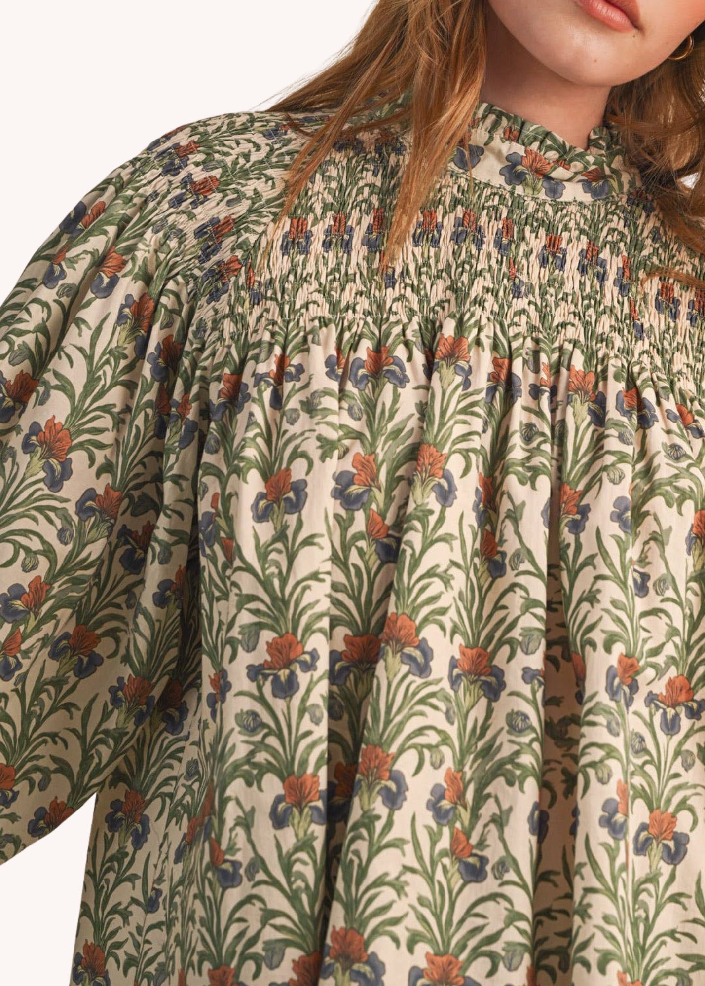 Kaki Smocked Cotton Top in Ecru