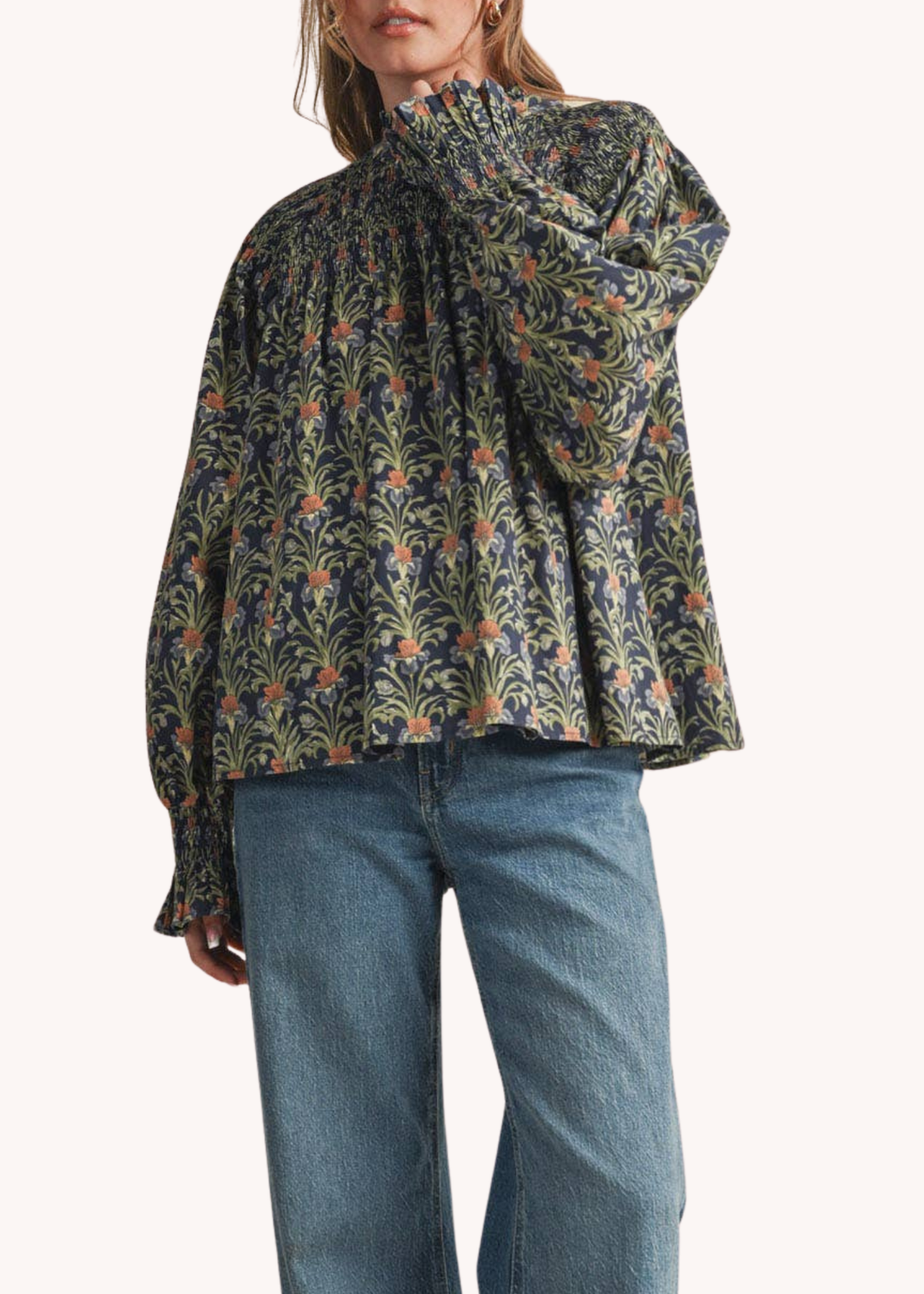 Kaki Smocked Cotton Top in Navy