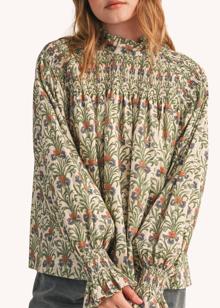 Kaki Smocked Cotton Top in Ecru