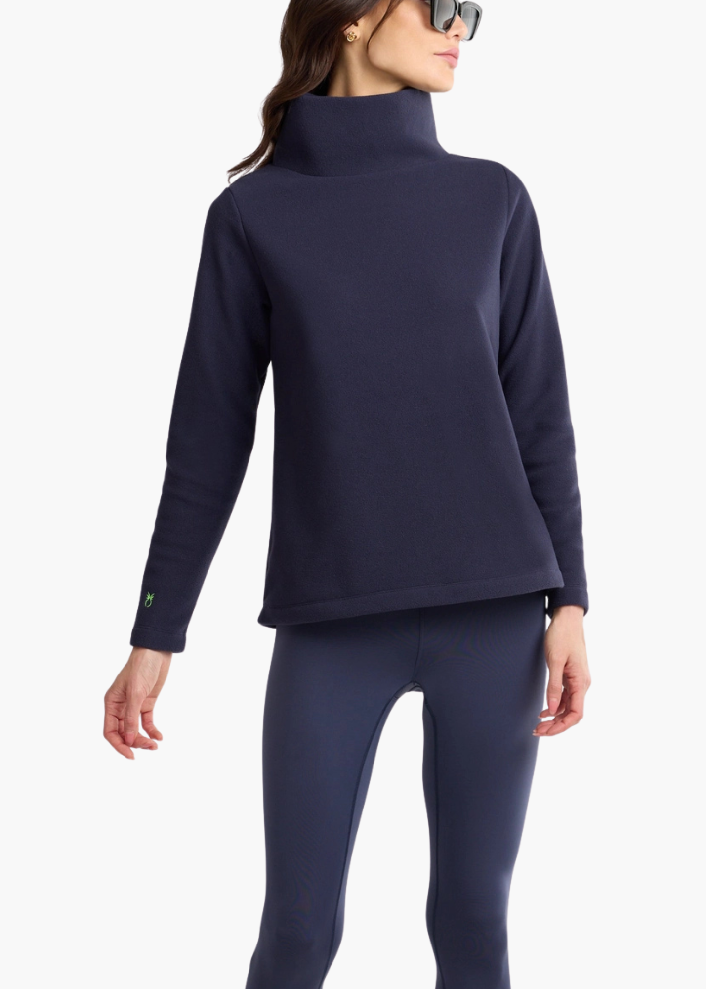 Greenpoint Turtleneck in Navy