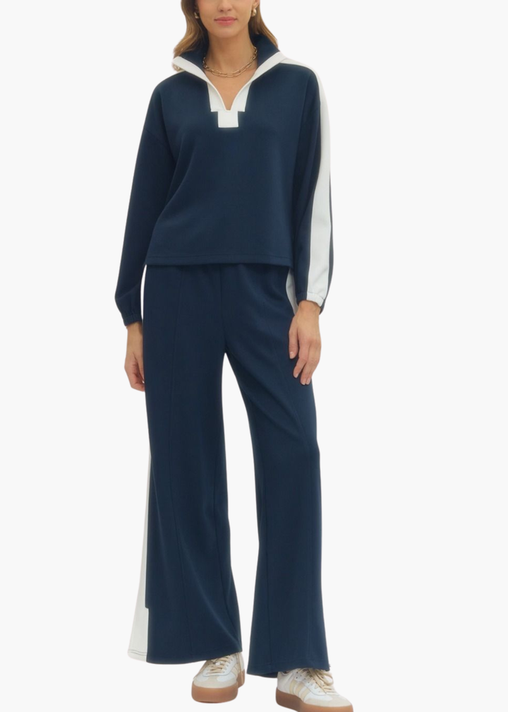 Maura Pullover in Navy