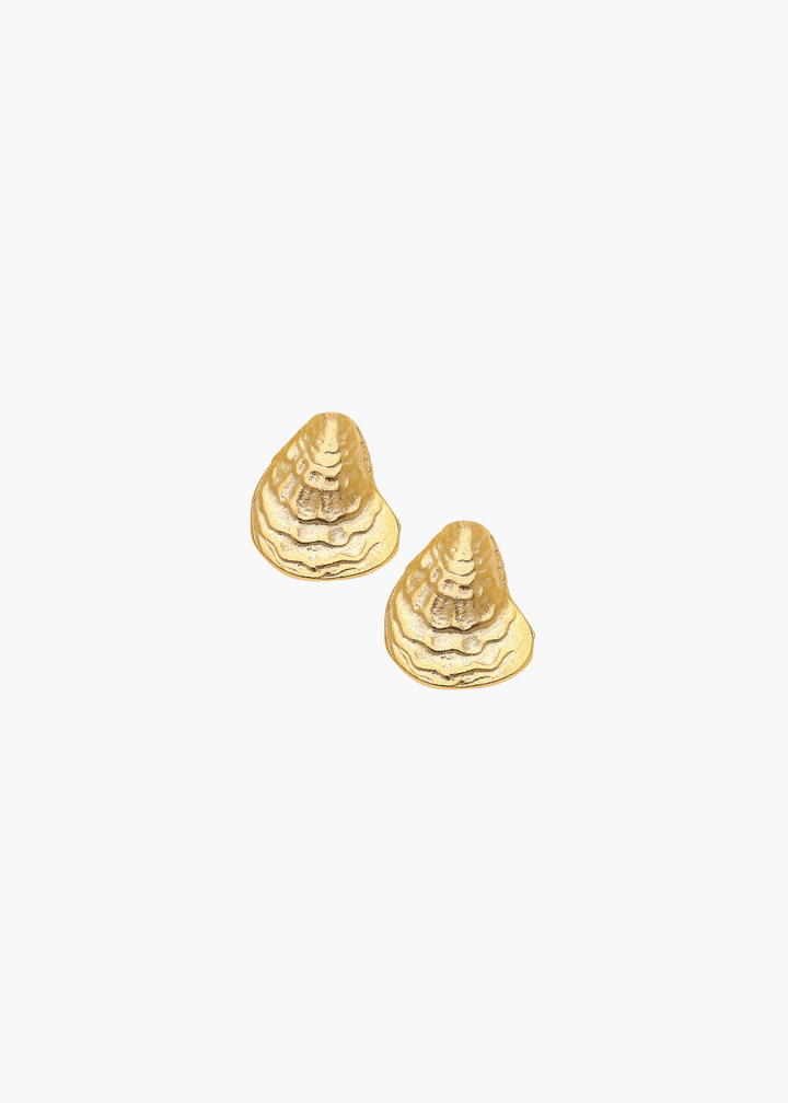 Oyster Dainty Studs