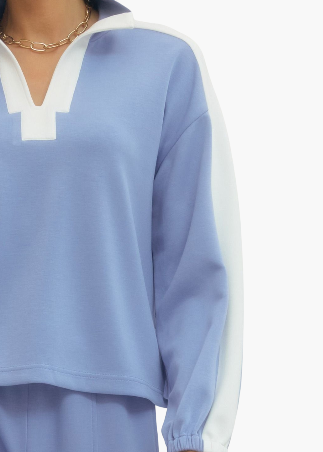 Maura Pullover in Light Blue