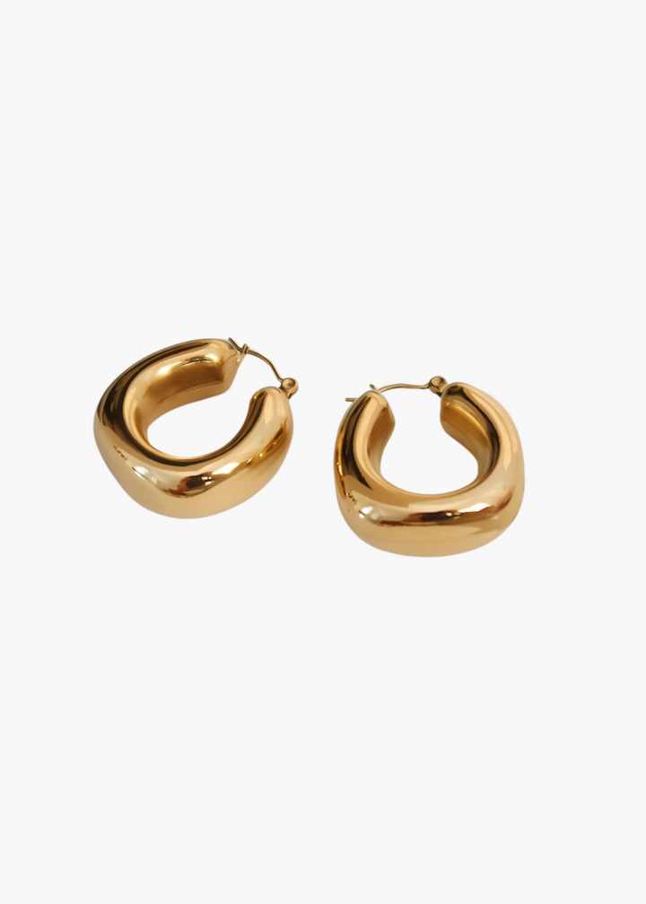 Hunter U-Hoops in 18K Gold