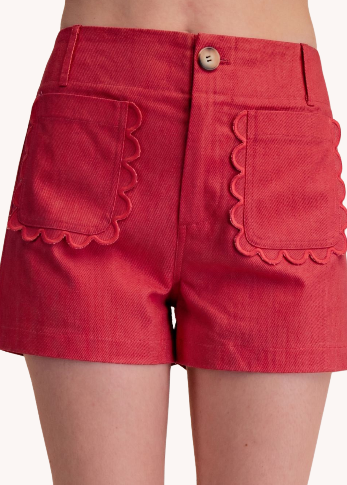 Colette Scalloped Shorts in Red