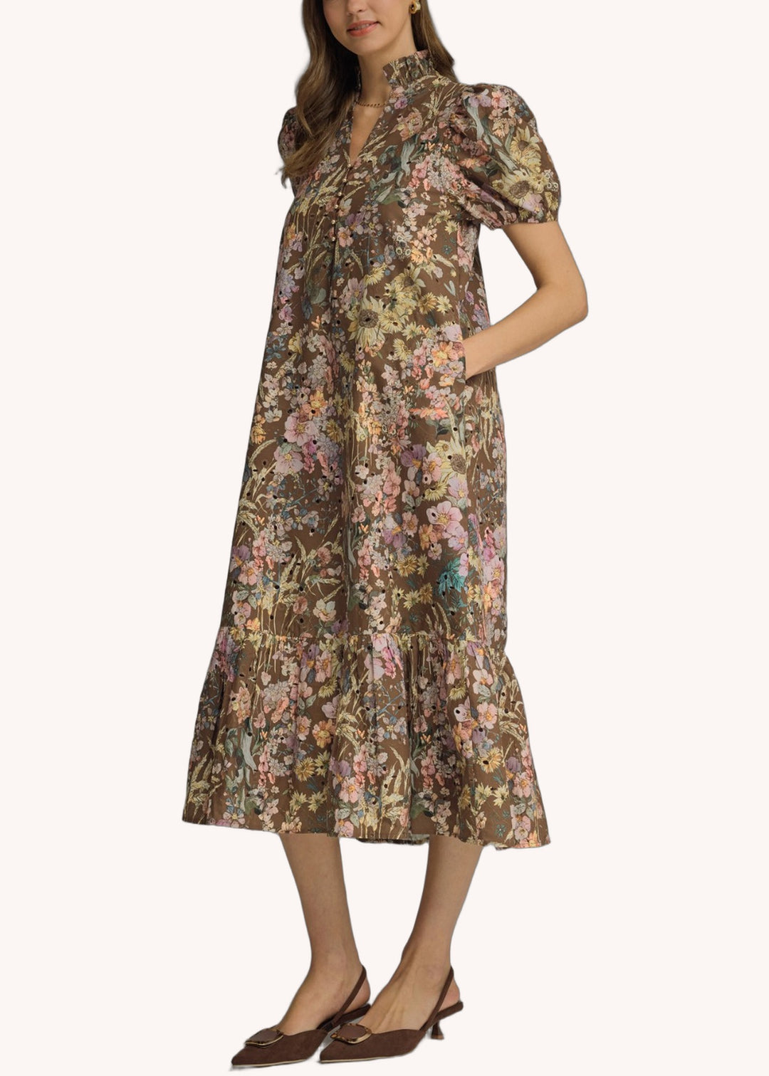 D32053 in Brown