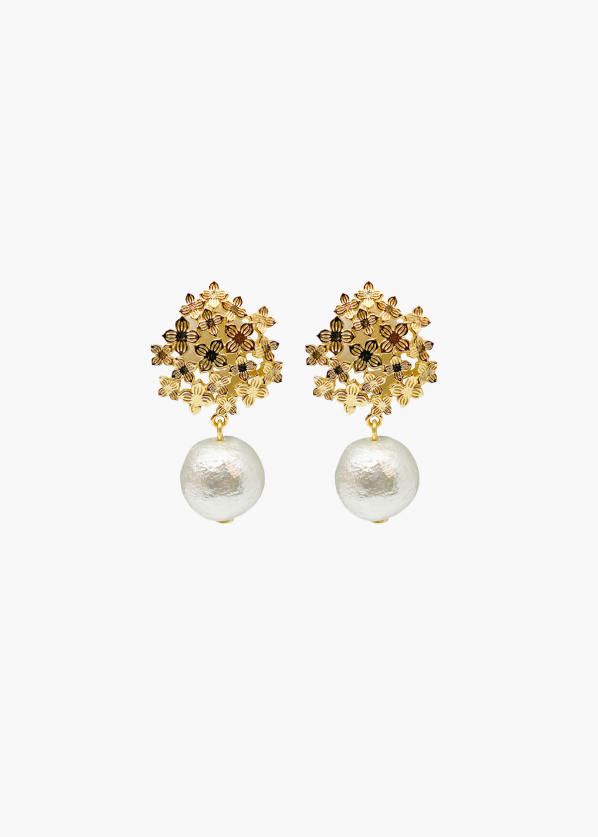 Jardin Hydrangea Gold Single Cotton Pearl Earrings