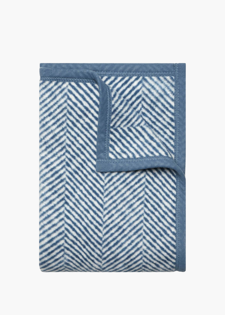 Chappy Wrap Blanket in Harborview Herringbone
