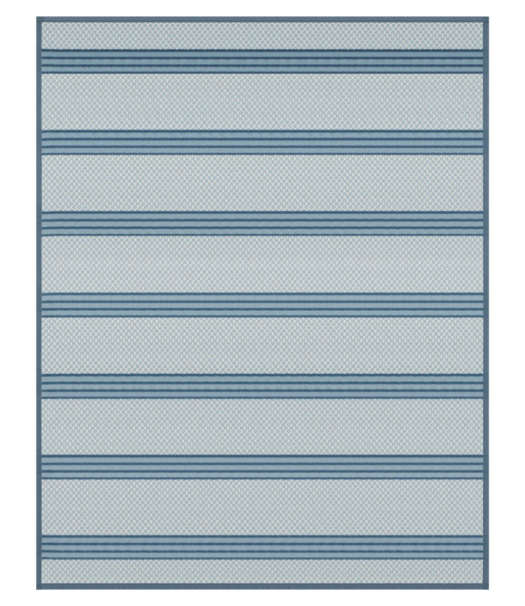 Chappy Wrap Blanket in Captain's Classic Fog