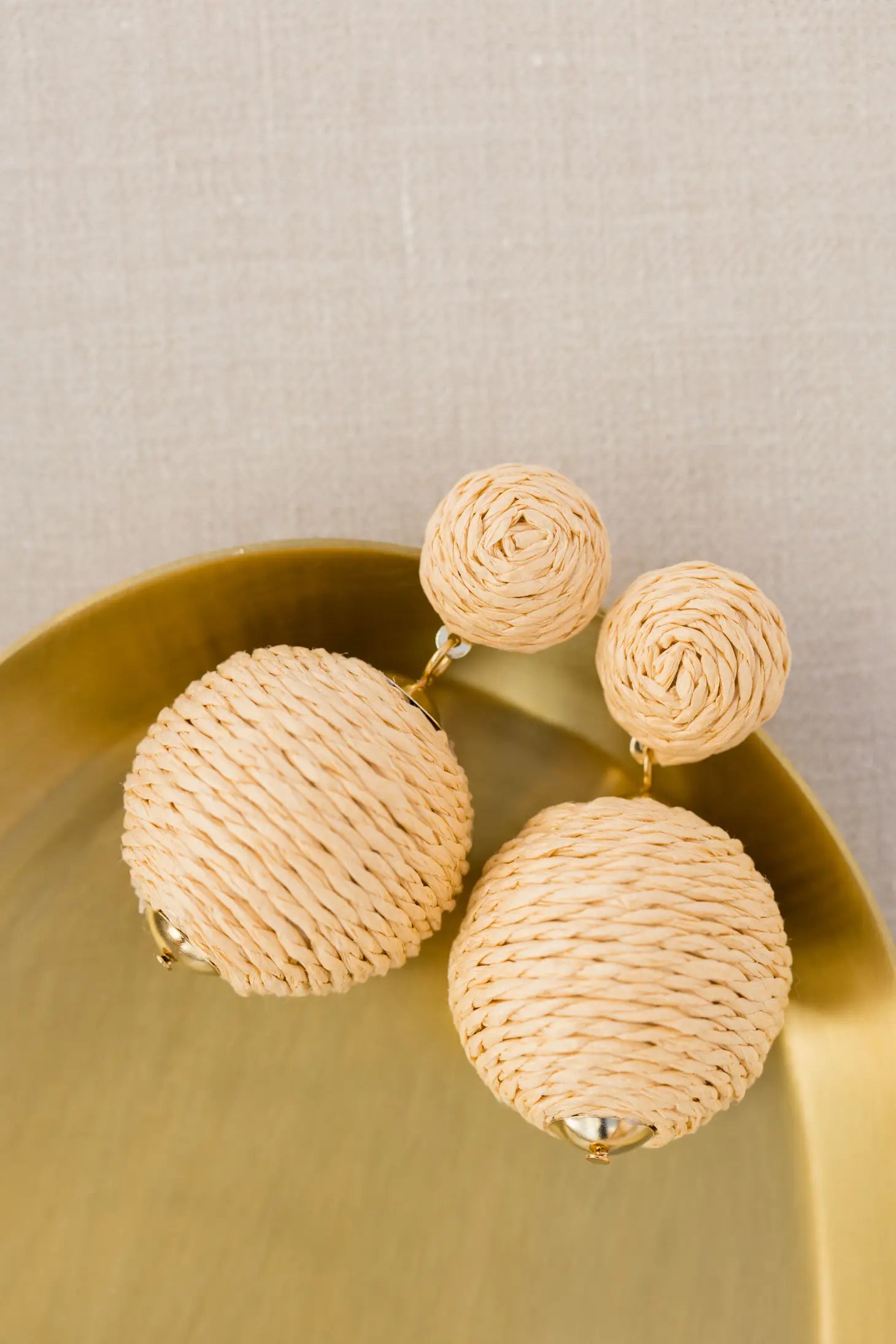 Pom-Pom Earrings in Natural